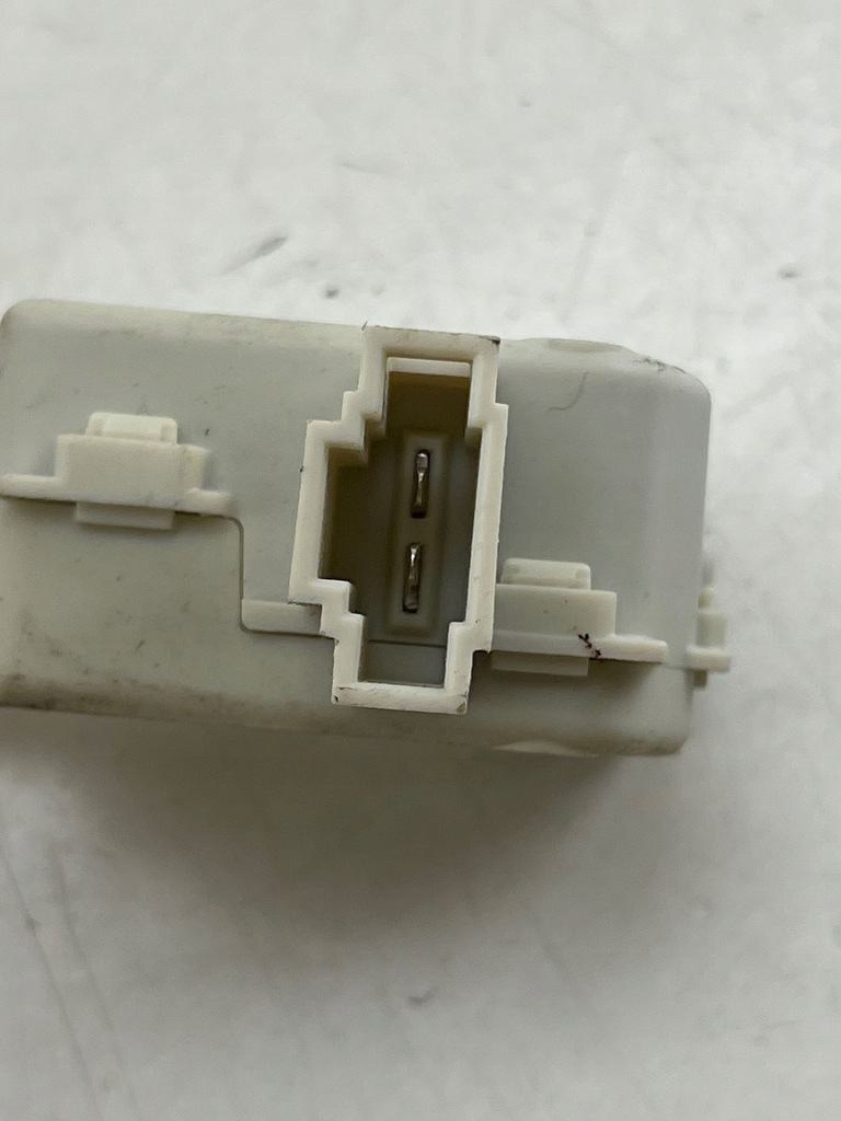 фото №8, Porsche cayman 987 2006 замок капот 99662411701