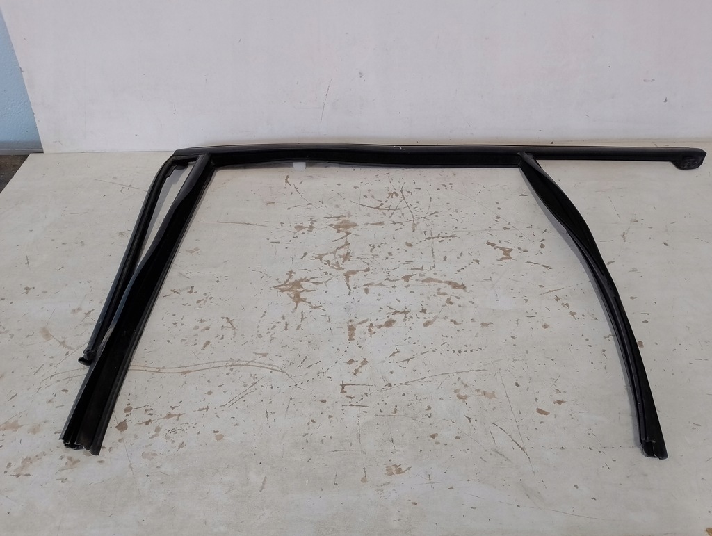 фото №1, 7452345 рамка прокладка двері лівий задня bmw 1 f40