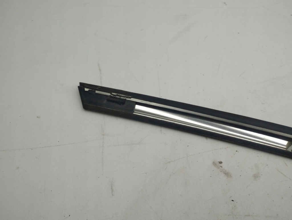 Honda cr-v 2011 молдинг стекло боковой Цена