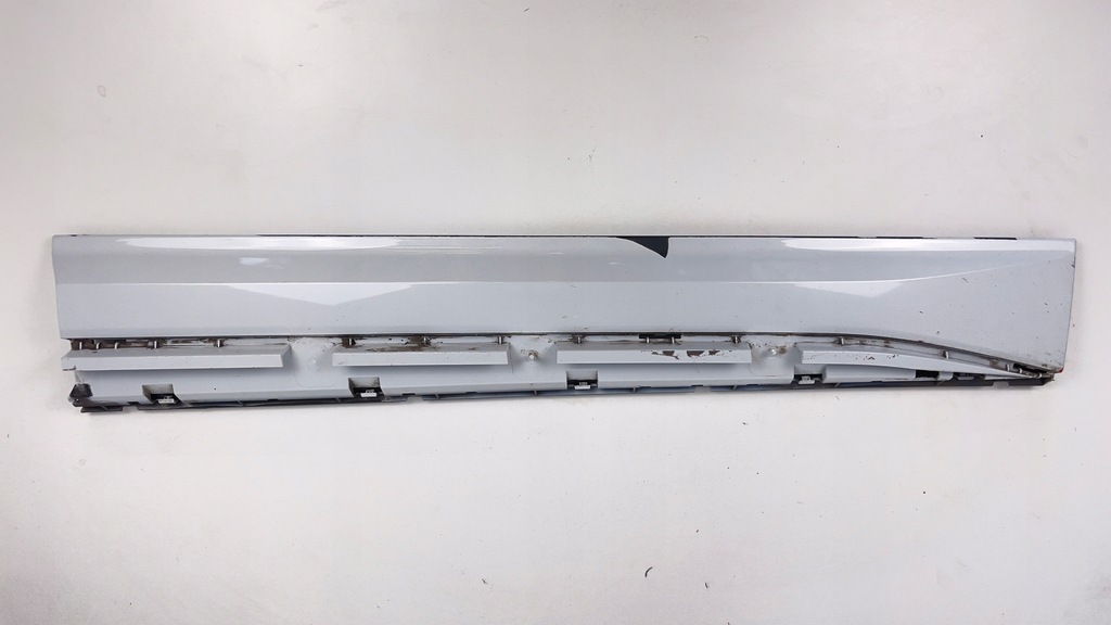 фото №1, Skoda kodiaq lift молдинг дверь перед правый