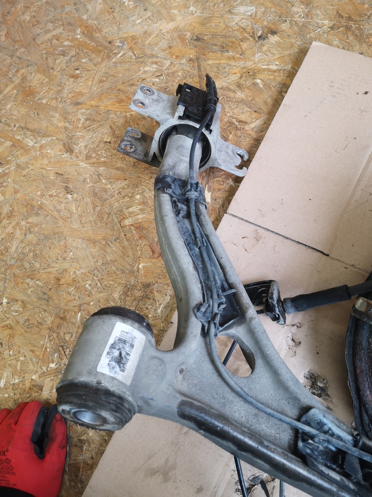 фото №7, Mercedes cla w117 амортизаторна стійка поворотний кулак лівий перед важіль