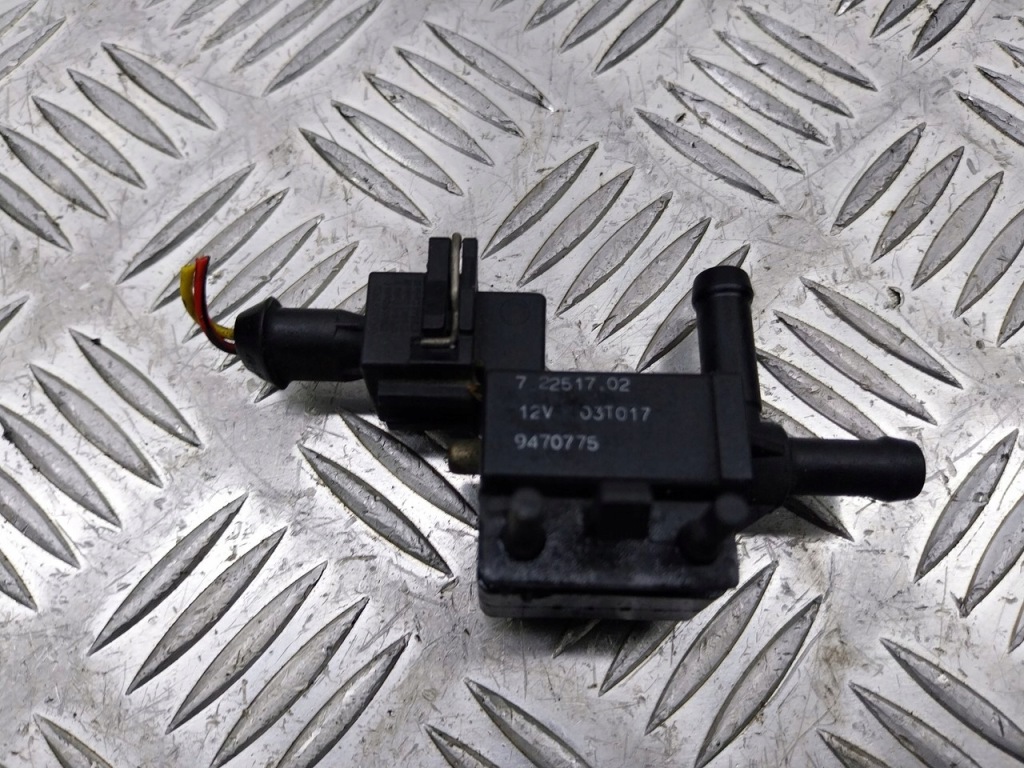 фото №1, Клапан вакуумa volvo s40 1.6 72251702