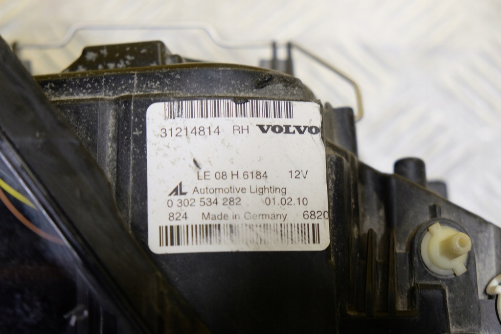 фото №11, Volvo c30 2010- фара лампа перед ксенон r usa