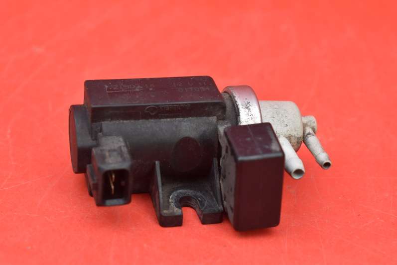 фото №6, Клапан вакуумa hyundai santa fe 1 i 2.0 crdi 112 km 00-04