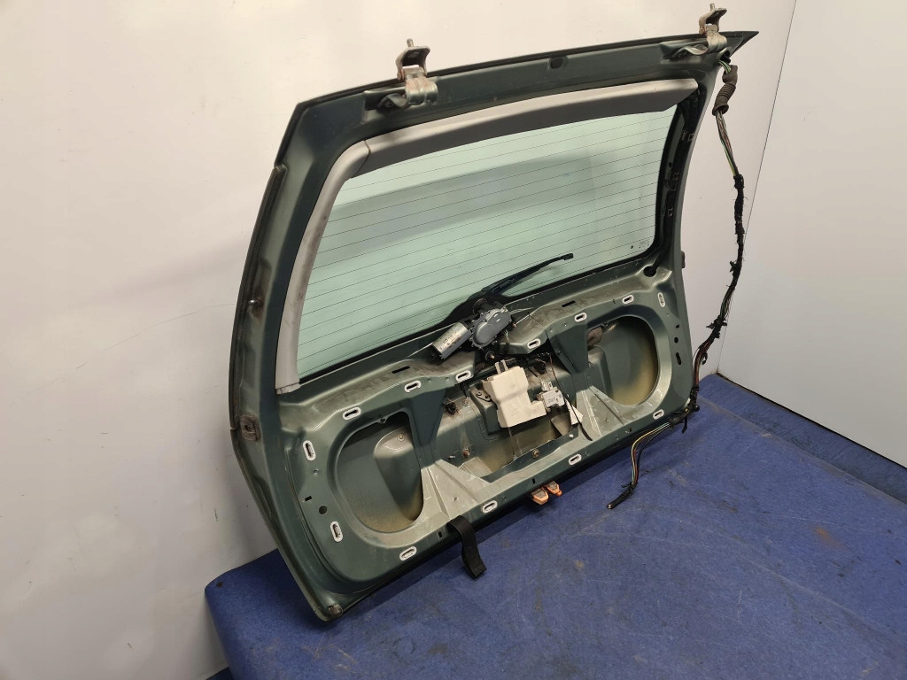 Skoda octavia 1 рестайлінг  задня кришка багажника багажника m7m7 Недорого