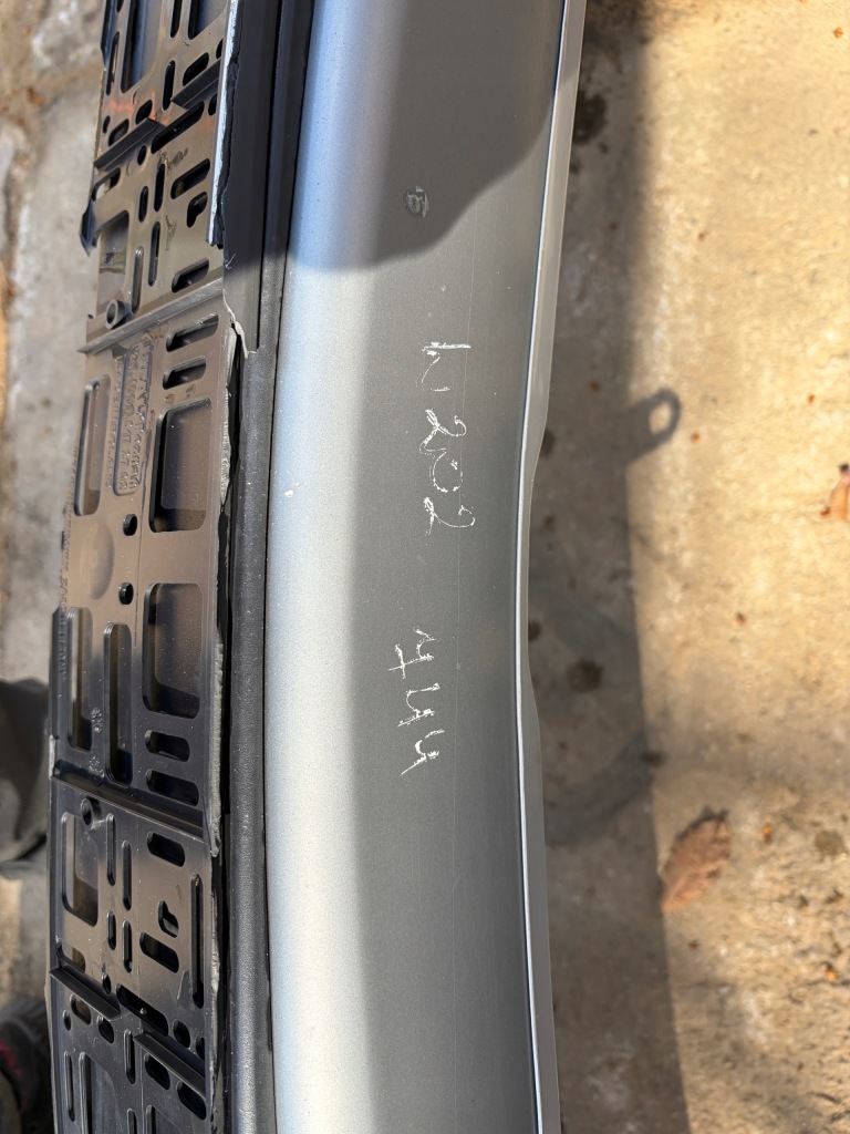 Mercedes w202 бампер перед передний лак- 744 с Разборки