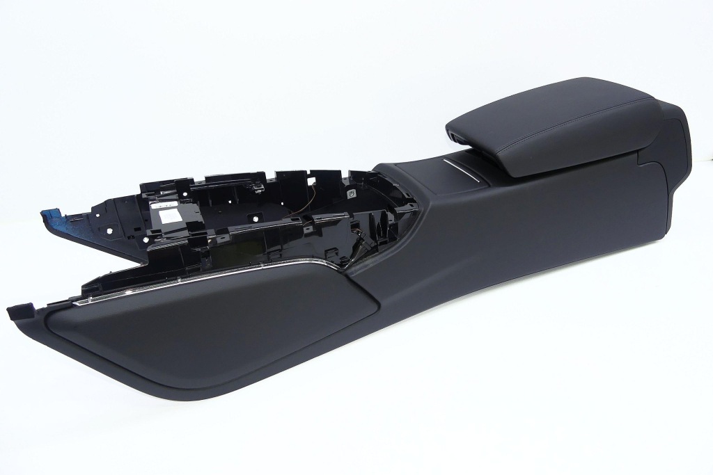 Купить Audi a6 c7 4g рестайлинг  68km туннель средний + бардачок