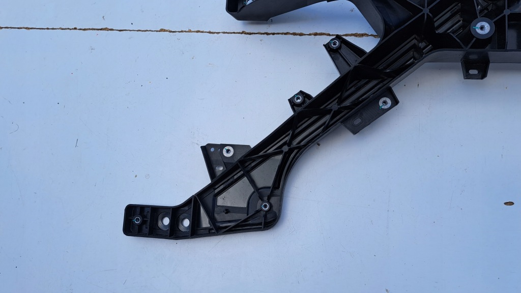 Ремінь передній tesla model y Зі Шроту