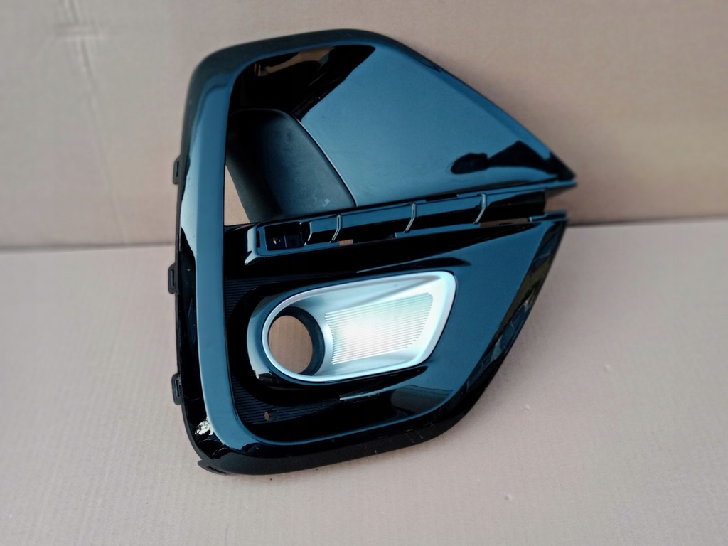 фото №1, Kia sportage iv lift левая решётка бампера перед