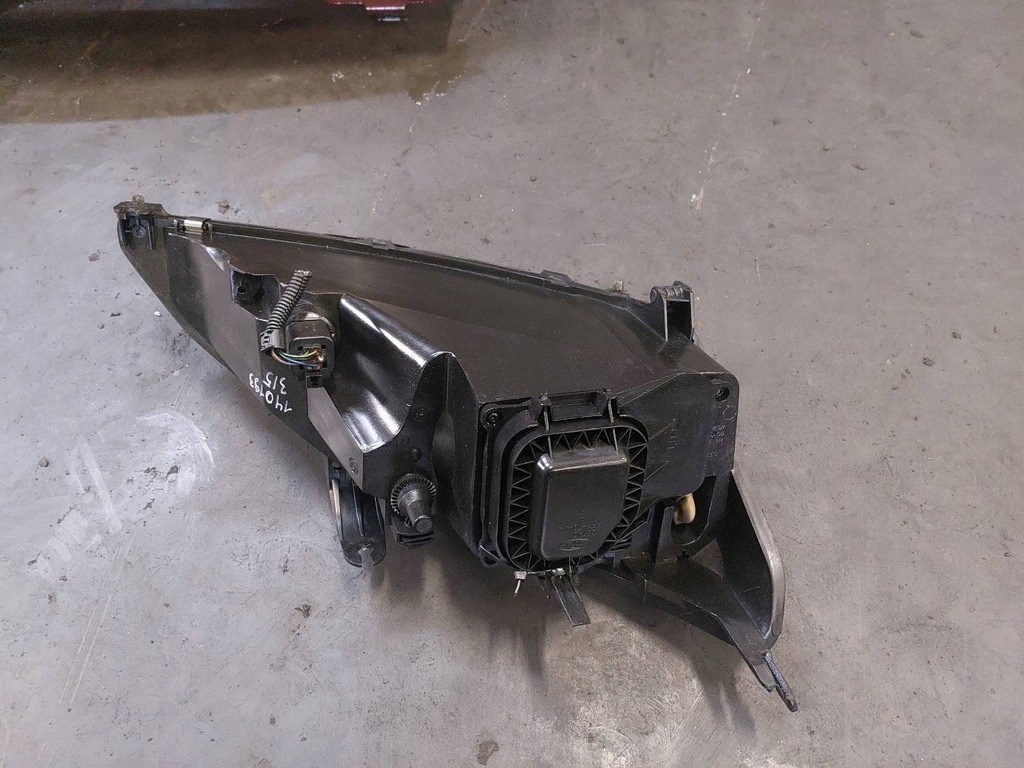 фото №14, Kompletny перед капот бампер лампы focus mk1 p8