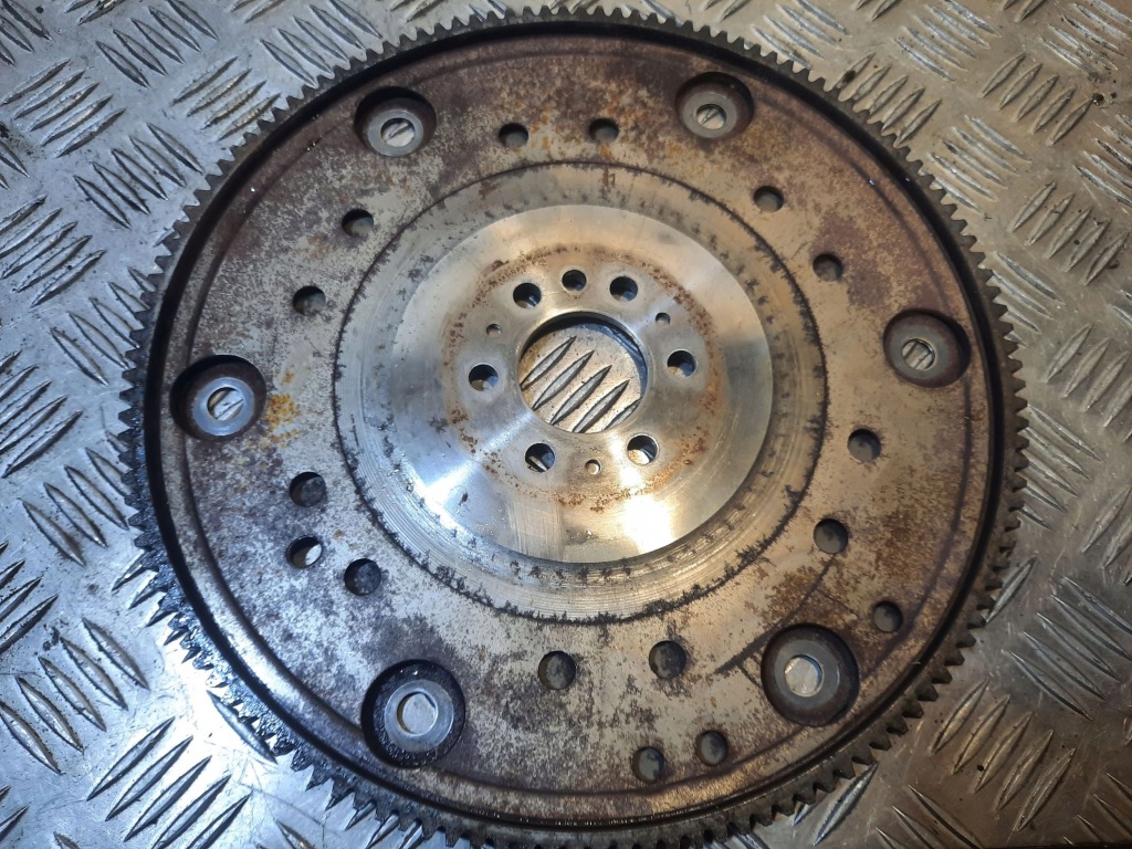 фото №2, Mini one - cooper coupe r56 перед колесо маховик