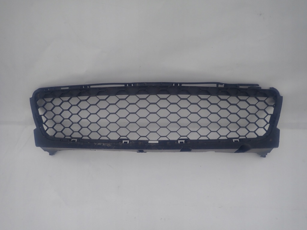 Mazda 3 i sedan lift 06-09 решётка бампера перед с Разборки