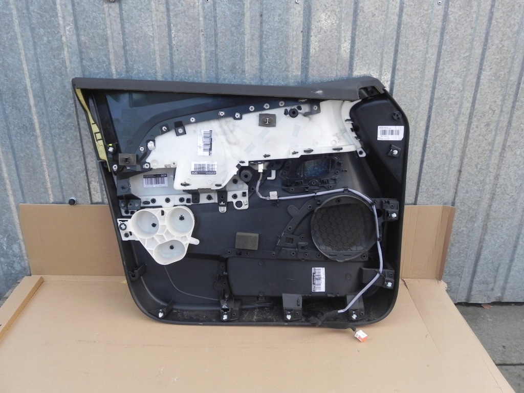 фото №5, Citroen c4 picasso ii обшивка дверь правый перед europa