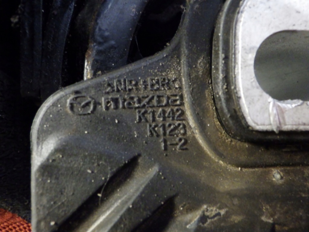 фото №9, Mazda cx5 2.0b кронштейн подушка двигуна k1442