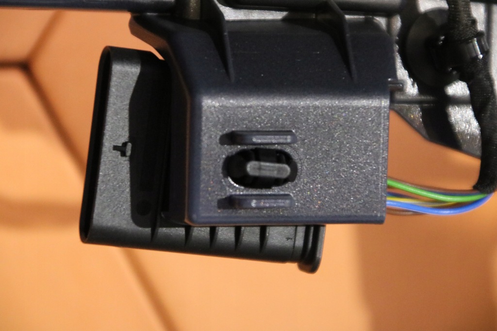 фото №8, Bmw 7 g70 i7 бампер перед передний цвет c55