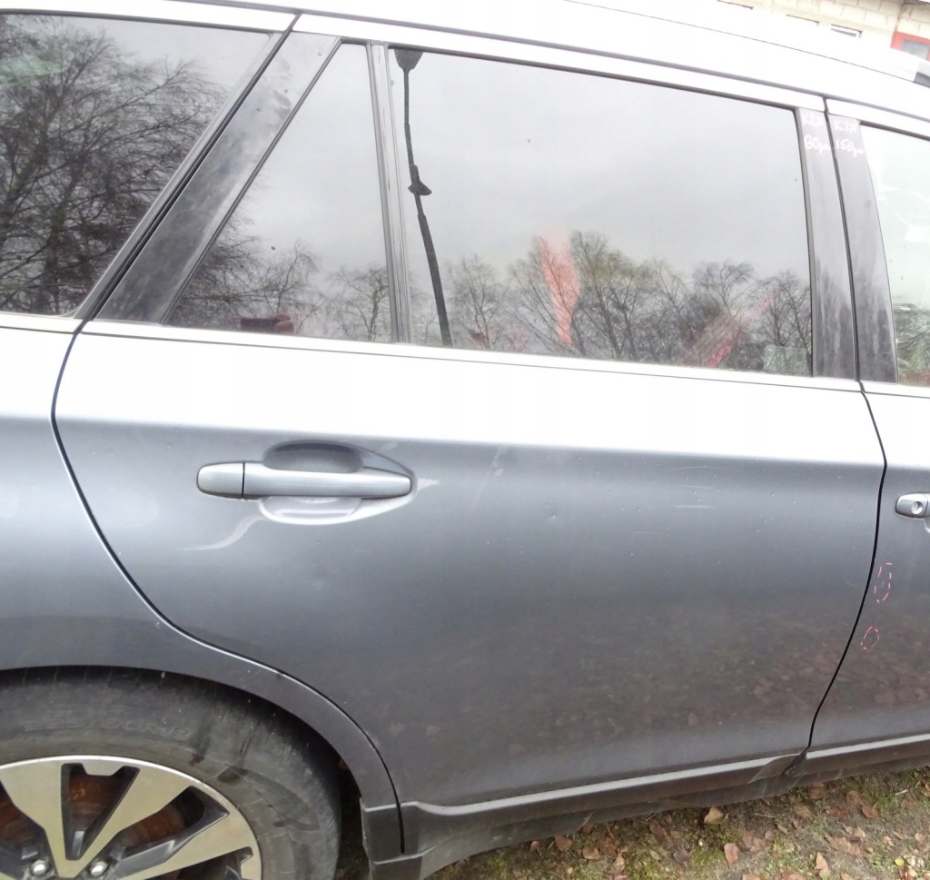 Купити Subaru outback 5 bs v 15- двері праве праві задній k2x ідеальний стан