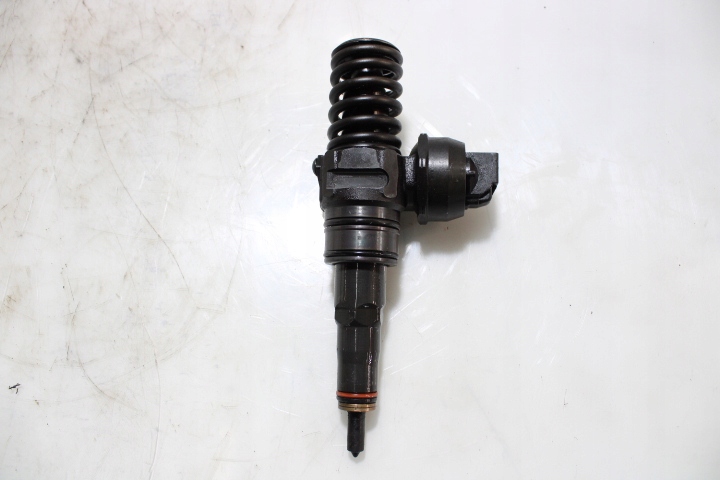 фото №1, Насос-форсунки насос-форсунка seat leon ii 1.9tdi