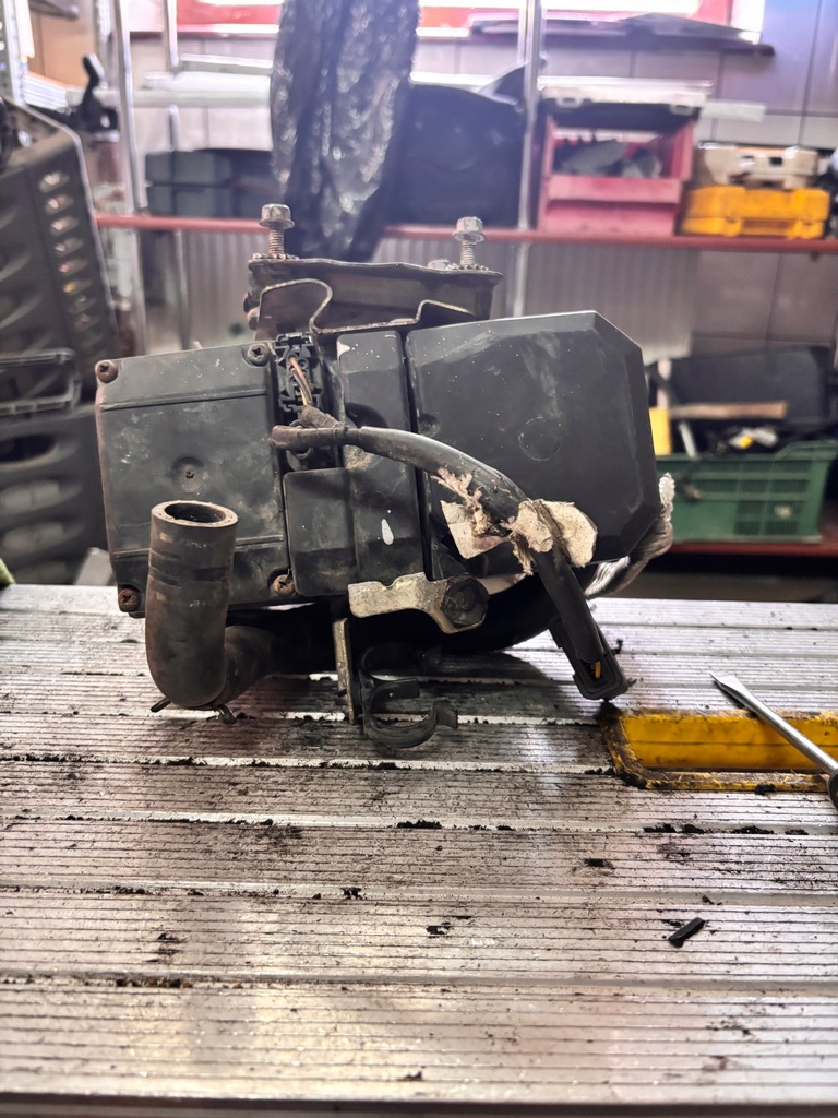 фото №1, Webasto 66724a mazda