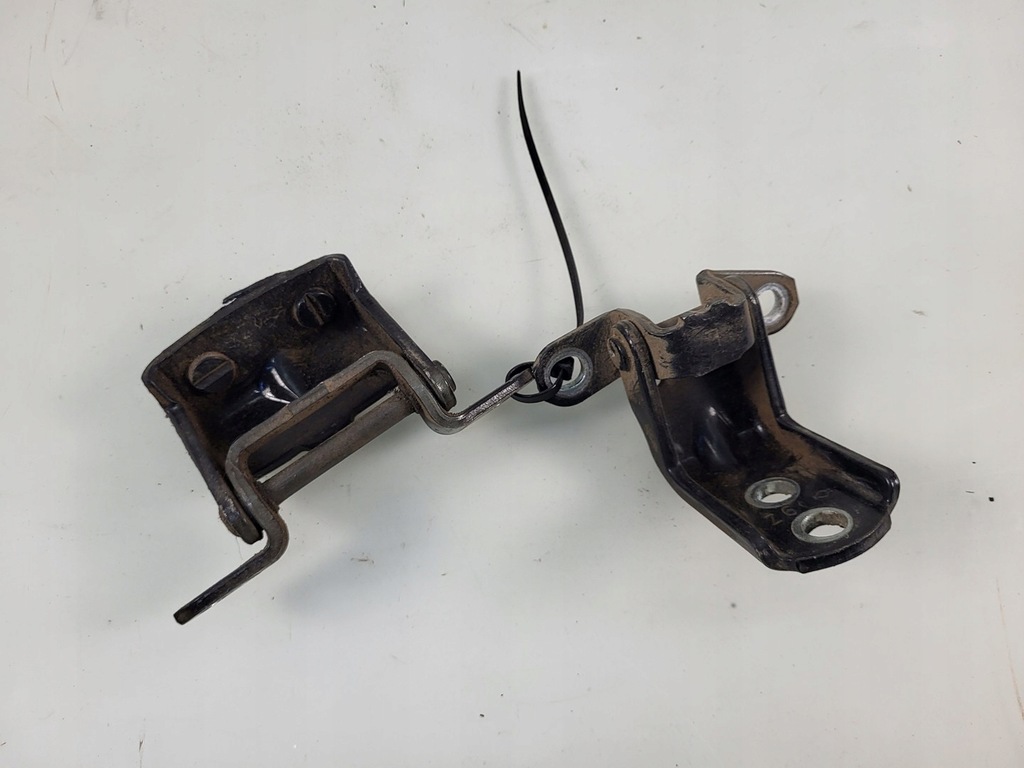 фото №1, Nissan pathfinder r51 lift петлі двері лівий задня gn0