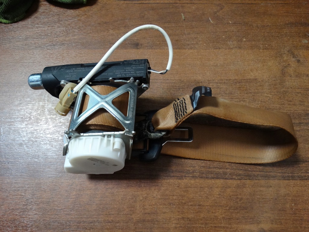 фото №1, Pas натягувач задній porsche panamera 970 1