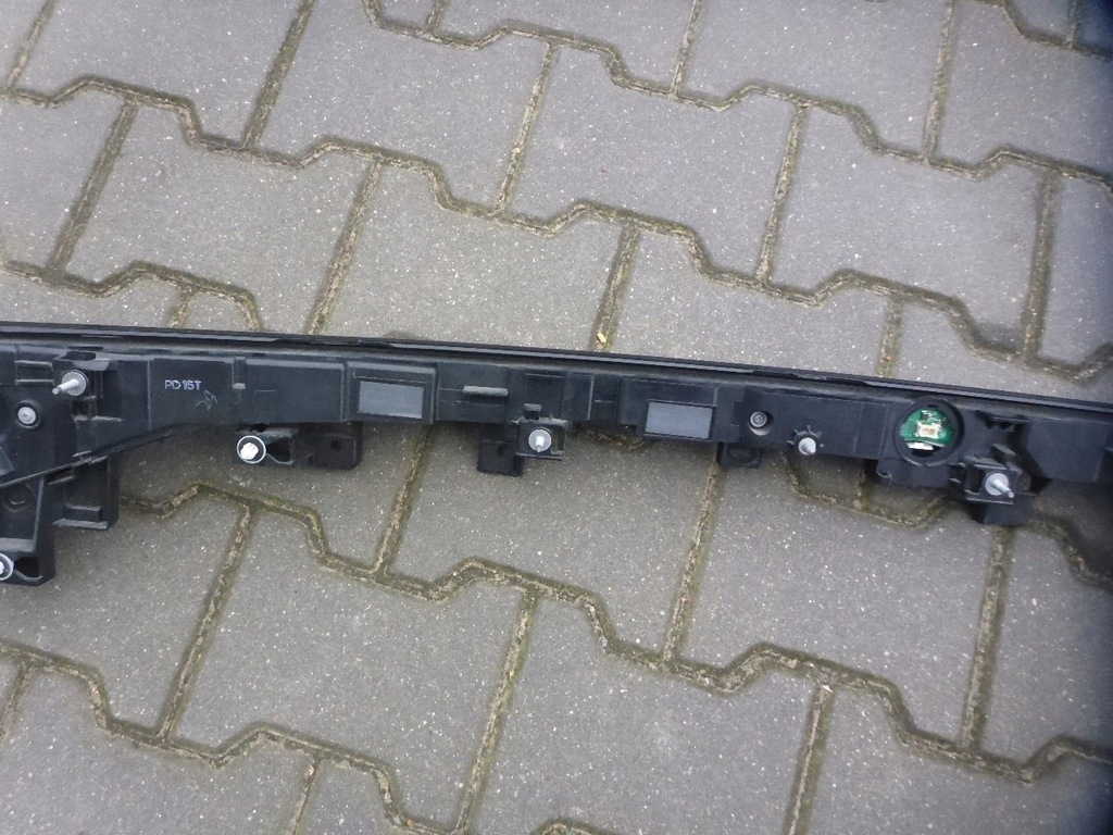 фото №11, Toyota bz4x лампа задняя накладка w крышка оригинал europa