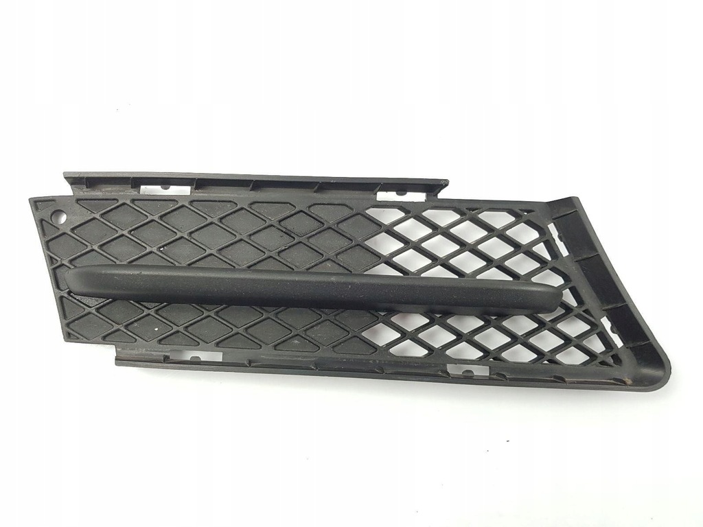 фото №1, Bmw 3 e90 e91 решітка радіатора решітка бампера рамка права