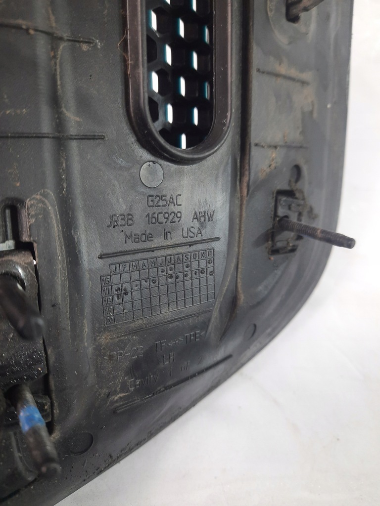 фото №14, Ford mustang 15- впуск воздуха капот левый правый usa