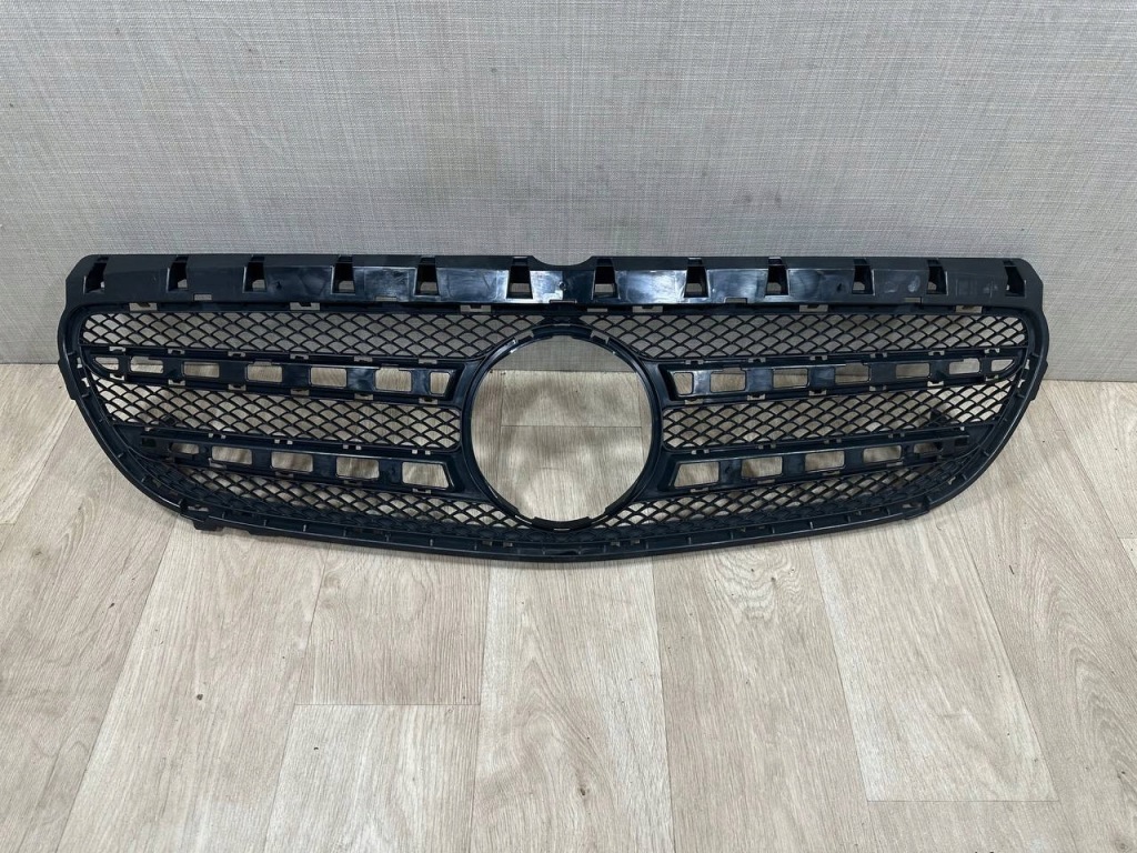 фото №1, Mercedes b-klasa w246 2015-2018 lift решітка радіатора решітка радіатора перед a2468880460