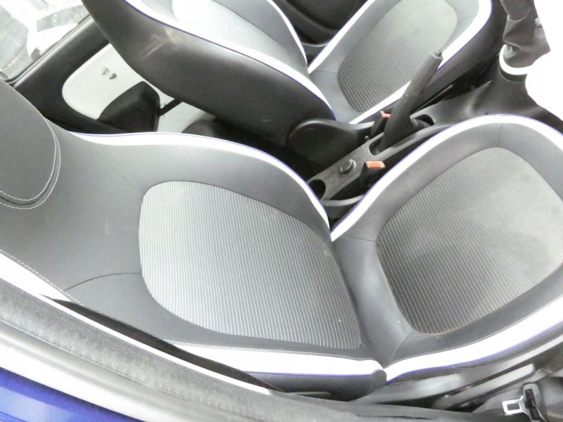 фото №5, Renault twingo iii сидіння сидіння заднє сидіння оббивка