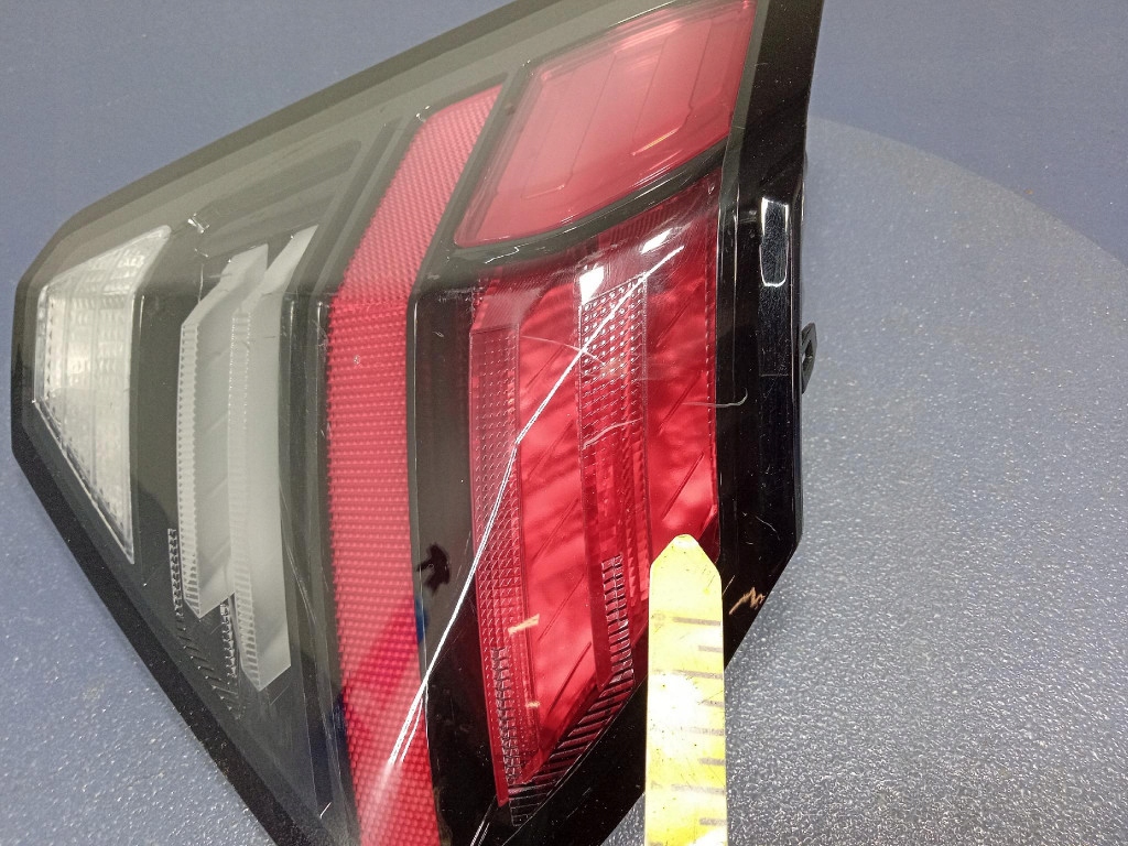 фото №10, Hyundai kona ii лампа задняя левая задняя 92405-be1