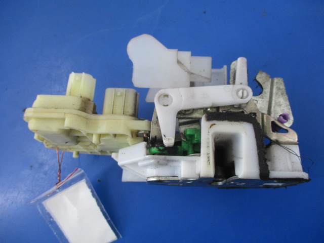 фото №2, Honda jazz ii lift замок дверь задняя правый