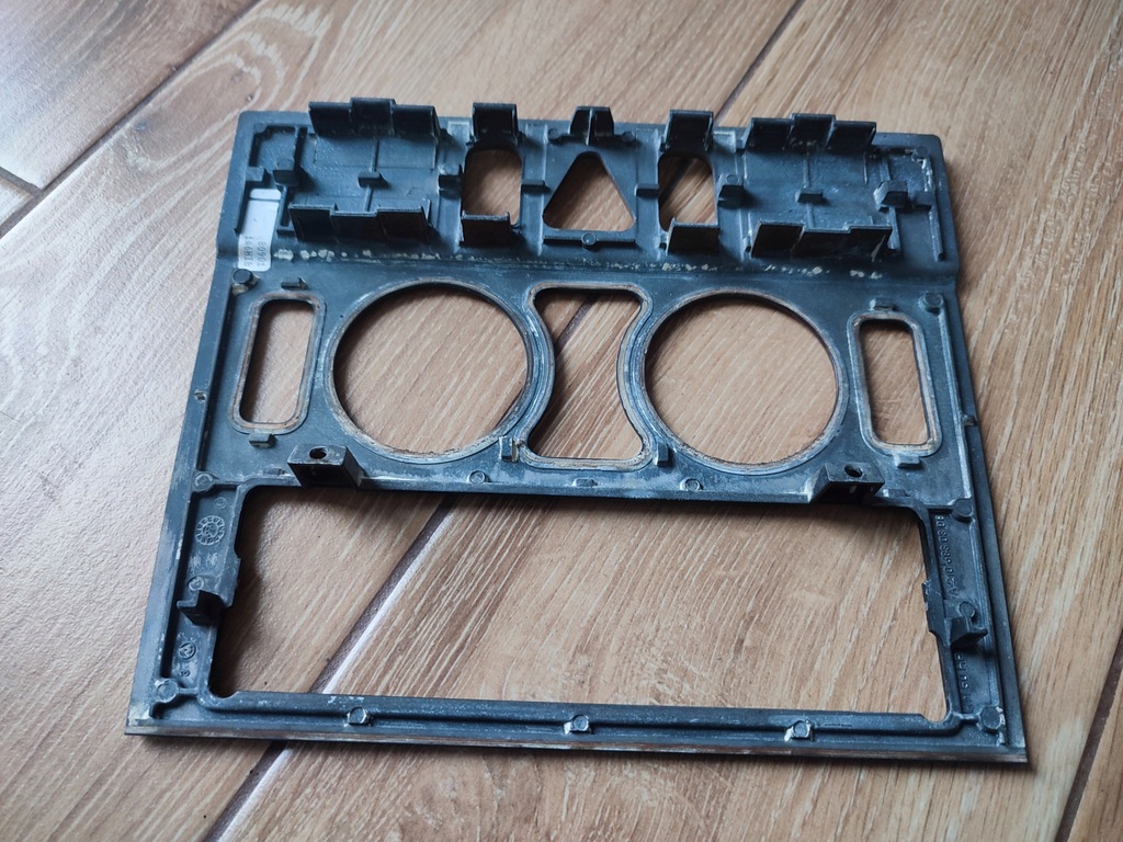 фото №2, Рамка радіо panela середнього mercedes w210 a2106830308