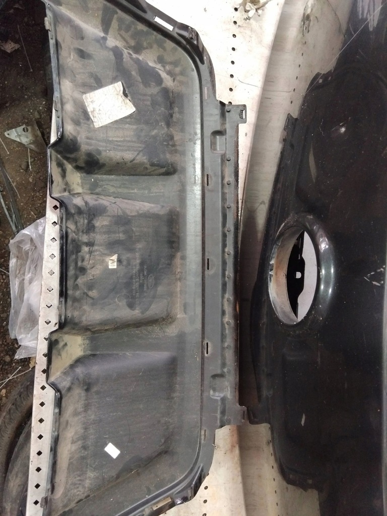 фото №2, Land rover range rover evoque l551 2018 молдинг нижня бампера заднього