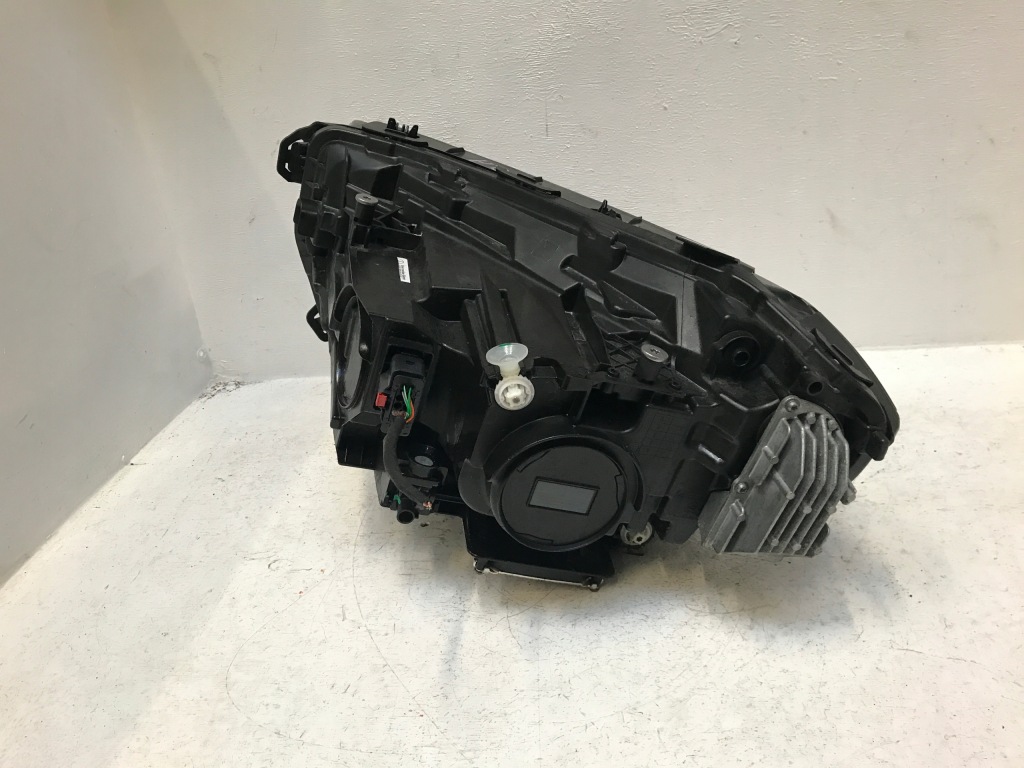 Mercedes eqa фара перед правий led high performance a2439069000kz комплект  європа Зі Шроту