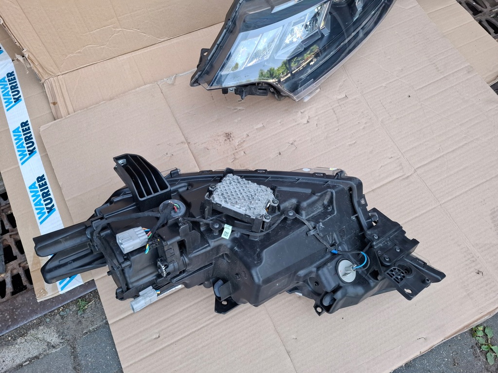 фото №10, Mitsubishi outlander iii 3 18- blac lift комплект лампа full led перетворювач