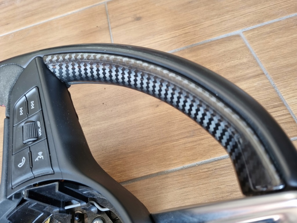 фото №6, Alfa romeo giulia воздуховод карбон кожа alcantara quadrifoglio jak nowa !