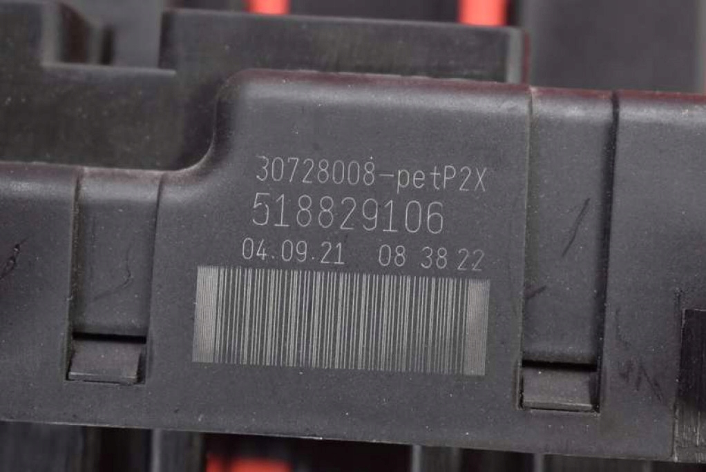 фото №8, Коробка запобіжників 30728008 volvo xc90 1 i 2.9 t6 272 km 02-06