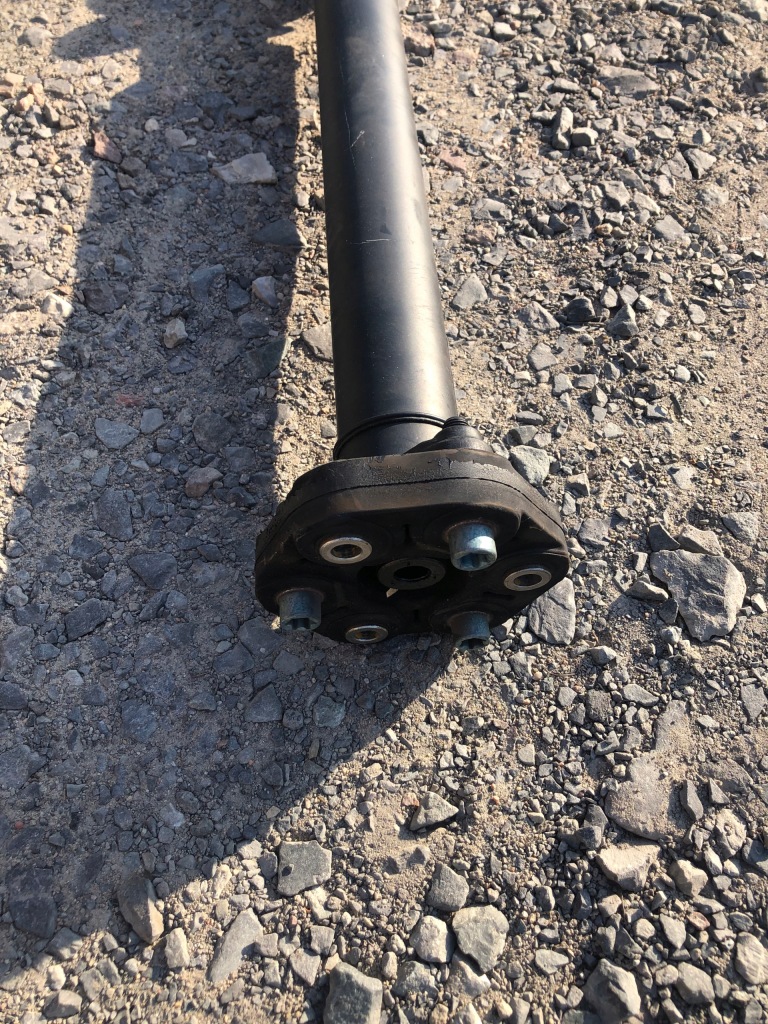 Mercedes w238 купе 3.0 v6 wał приводной a2381701 в Украине