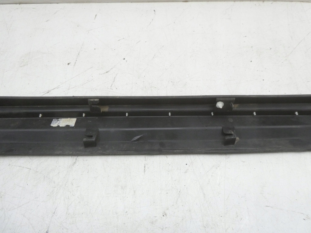 фото №7, Volvo xc40 молдинг поріг 31448224 права зовнішня