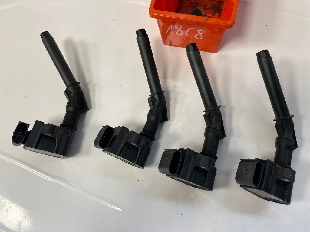 фото №7, Renault arkana 1.3 tce 22 катушка зажигания 224332935r a2829060000 4szt