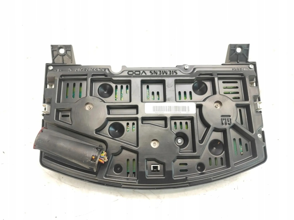 Лічильник opel zafira b a05 13216676 1.91l дизель 74kw 2006 Зі Шроту