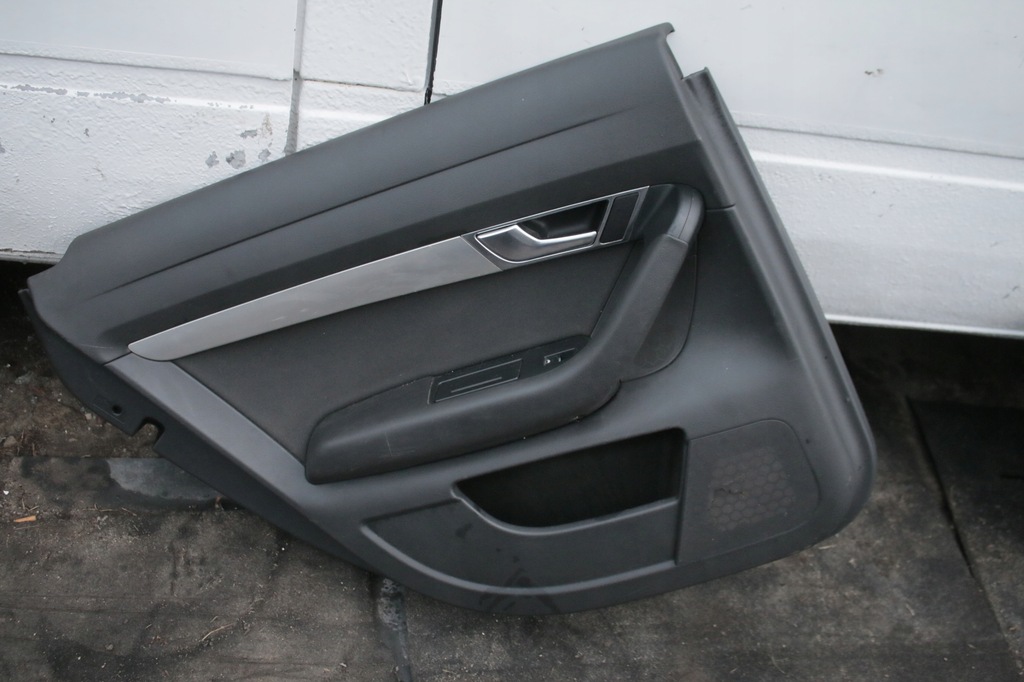 фото №7, Обивка дверь audi a6 c6 kombi