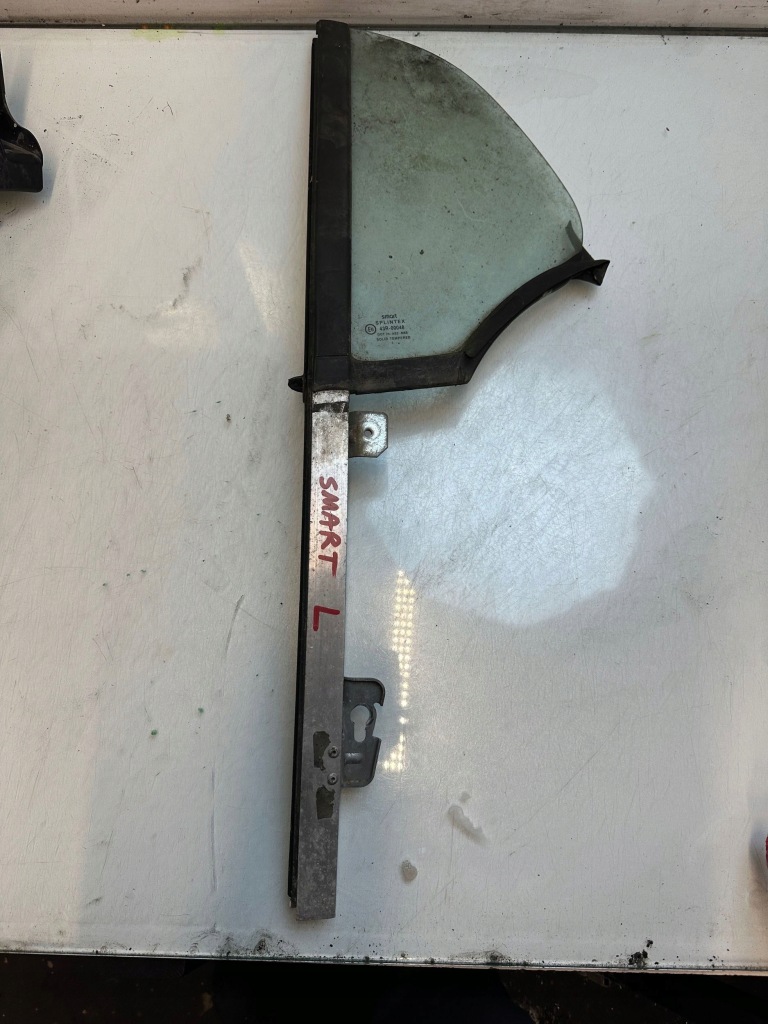 фото №1, Smart fortwo i --- скло трикутне передня ліва