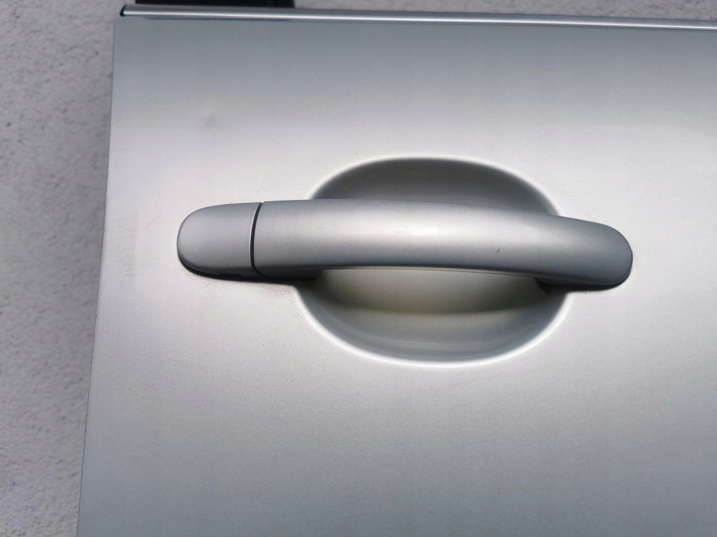 Дверь полный правый перед vw tiguan i lift lr7l Доставка