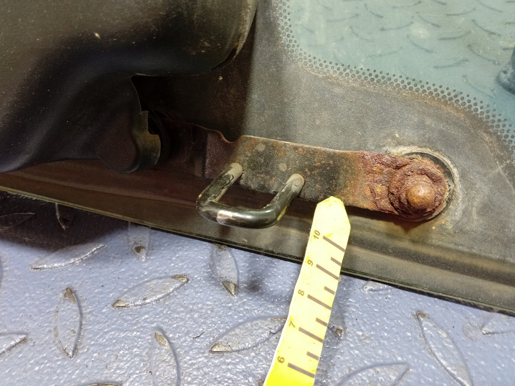 фото №10, Mazda tribute i ep 00-04 стекло задняя крышки задняя откидная