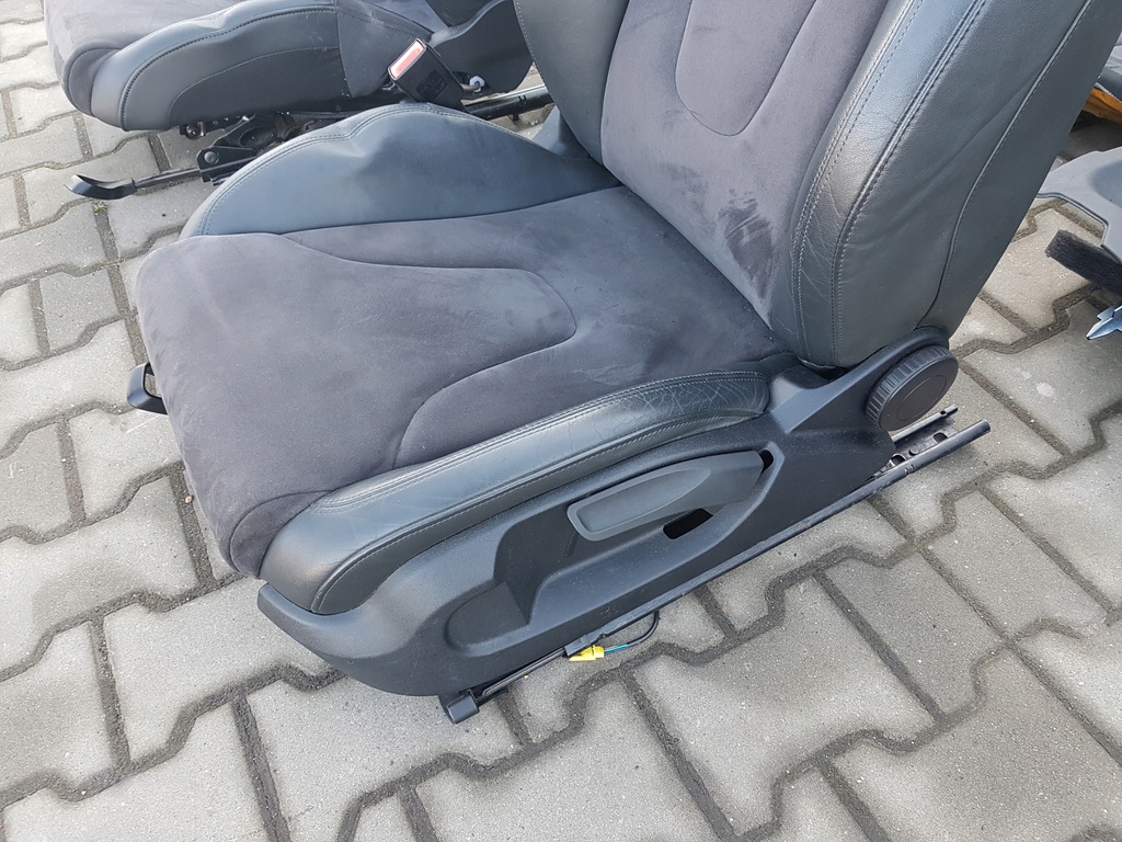 фото №10, Audi tt 8j 06-12r coupe сиденья заднее сиденье alcantara