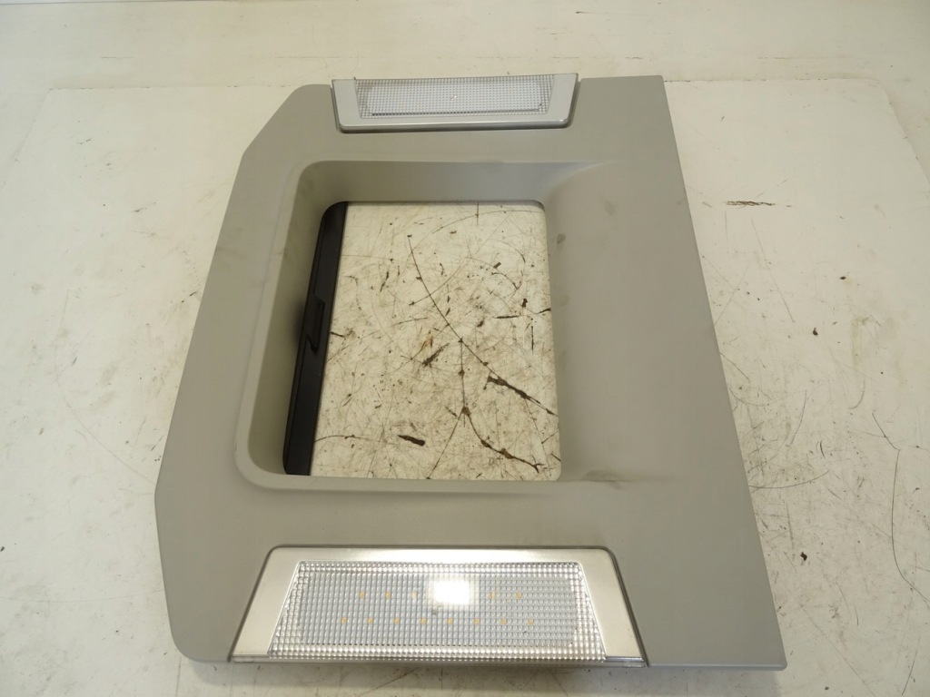 Люк renault trucks t 13-22 7484505331 Київ