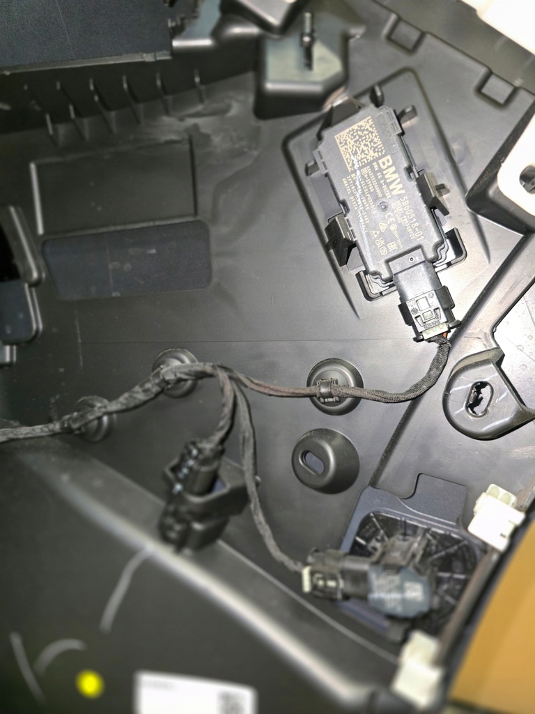 фото №10, Bmw 7 g70 бампер передний kompletny новый датчики радары жгут