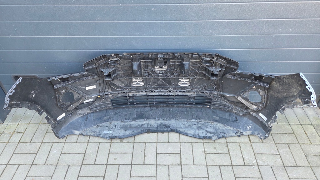 Audi q4 e-tron 89a 21- бампер перед передній 89a807725a Зі Шроту