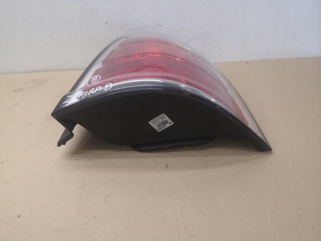 фото №11, Лампа правая задняя opel zafira b ii 05-08